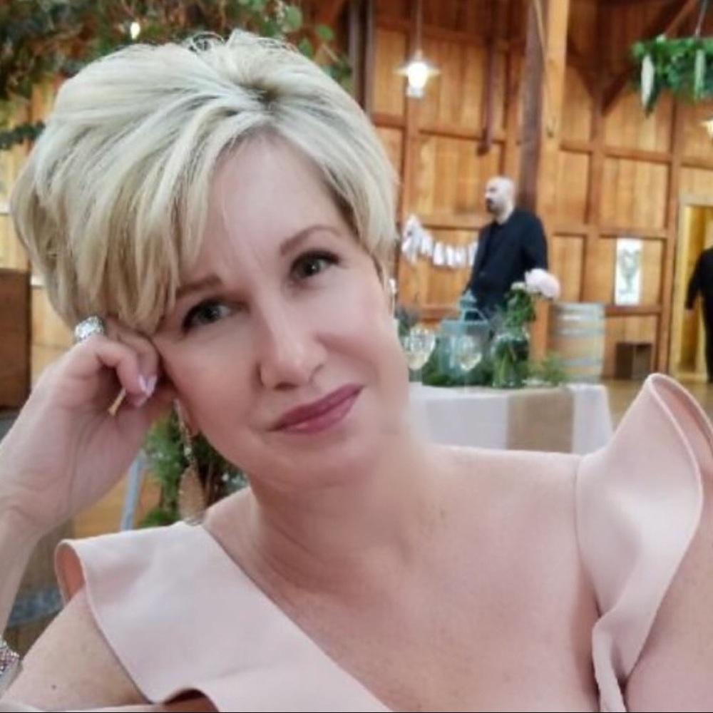 Meet your Posher, Diane